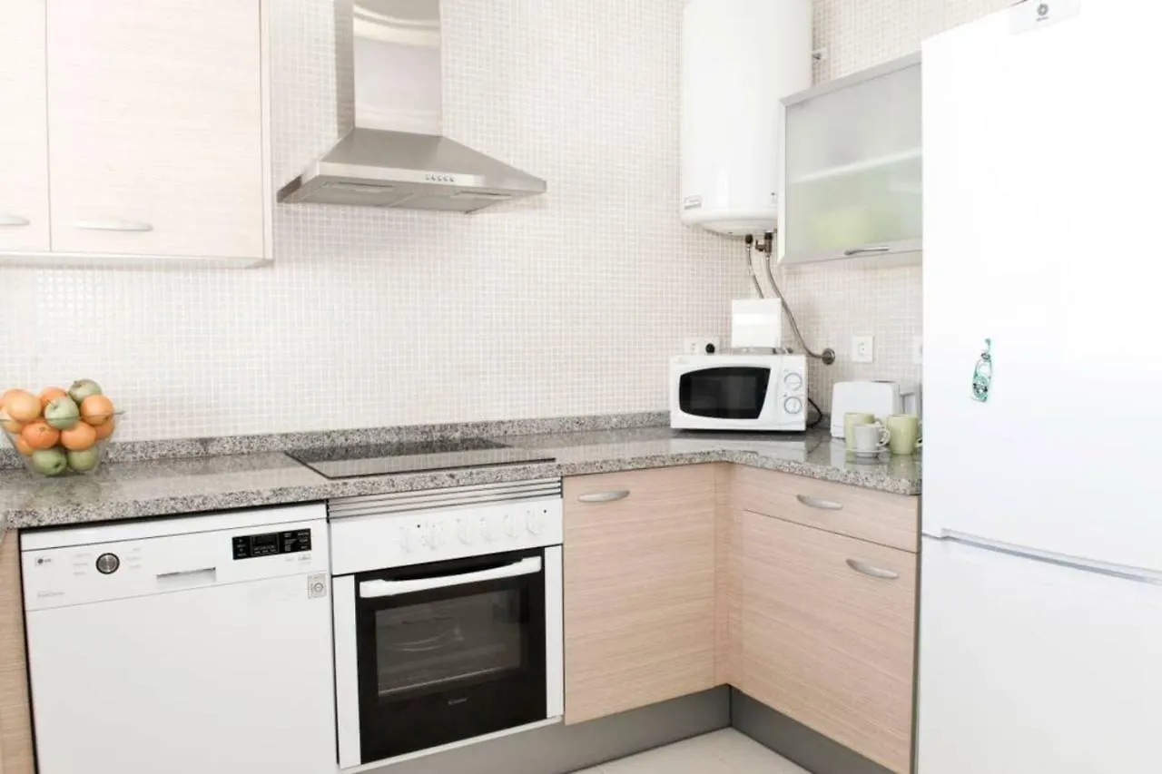 Rincon Penthouse Beach Pool Terrace 2Bed Torre de Benagalbon Apartment